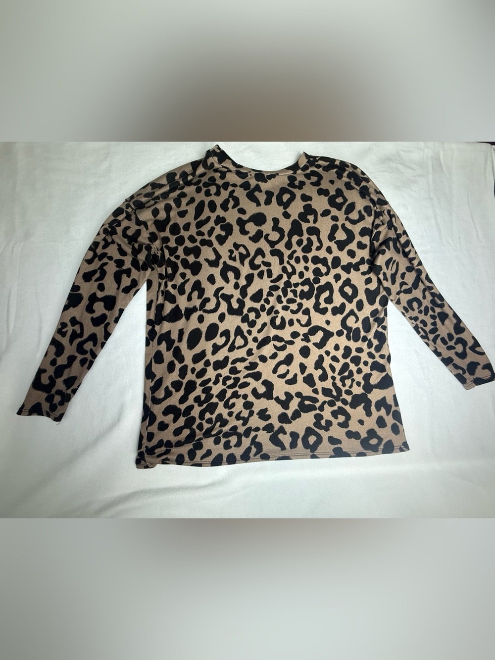 Fashion Nova Leopard Print Long Sleeve Top